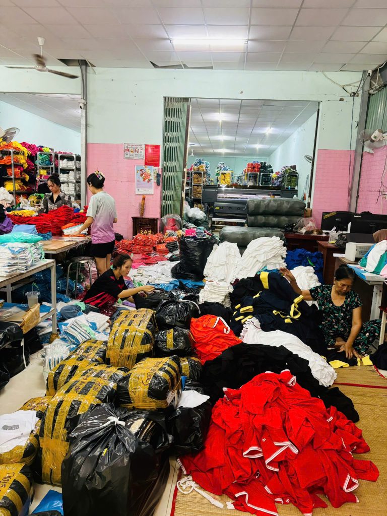 xưởng in áo thun sỉ số lượng lớn